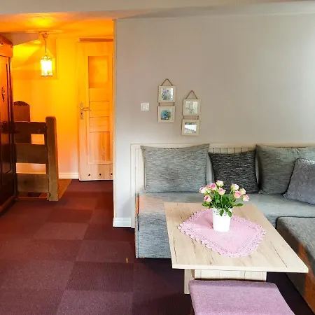 Zagroda U Macieja Villa