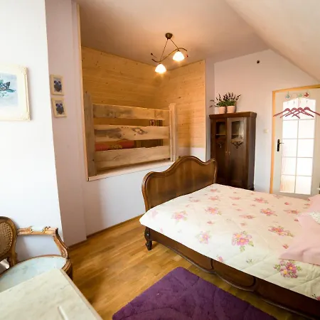 וילה Zagroda U Macieja