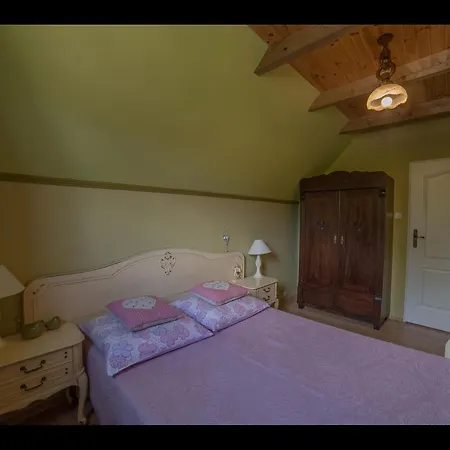 Zagroda U Macieja אוסטקה